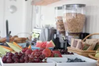Carlisle House Inn - breakfast