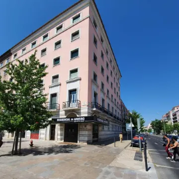 Residencial do Areeiro Отели рядом с достопримечательностью «Edificio Atlantis»