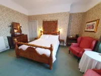 Holmwood House Guest Accommodation Hotel a 