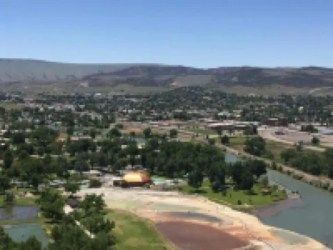 Roundtop Mountain Vista - Cabins and Motel Hotels in Thermopolis
