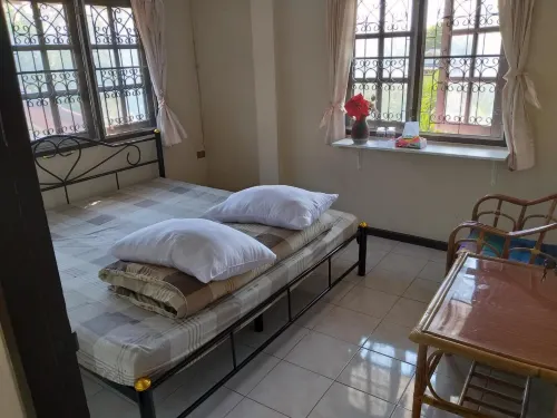 Srikrung Guesthouse