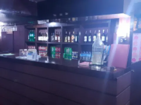 Lama Hotel - Himalayan Burger Hotels in Solukhumbu