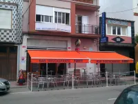 Hostal Neus Hotels in Plana Alta