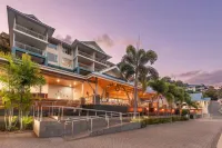 كلوب ويندام إيرلي بيتش Hotels near Port of Airlie
