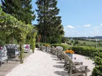Landhaus Eifelsicht Hotel di Hellenthal