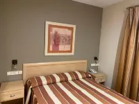 Hotel la Union Các khách sạn ở Fuenlabrada