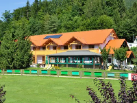 Natura Amon Hotels in Podcetrtek