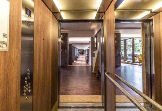 2. 콜루므나 파크 ..