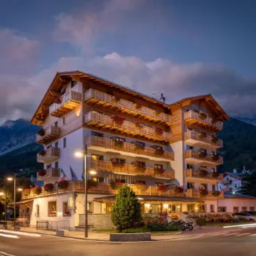 Hotel Baita Dei Pini