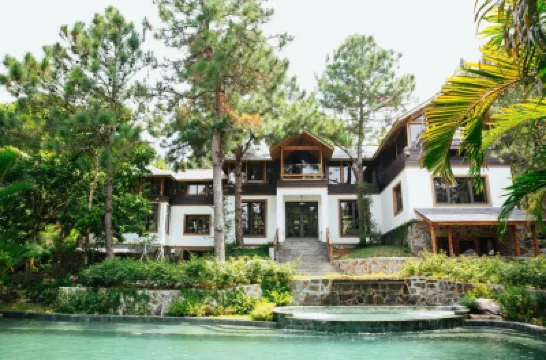 AMAYA HOME - Lodge, Spa & Restaurant Các khách sạn gần Hồ Đồng Đò