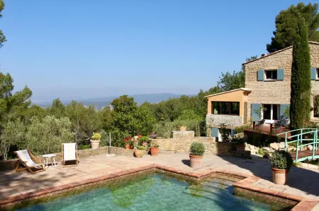 La Bastide du Beausset-Vieux Отели в г. Ле-Боссе