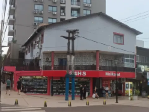 拉格蘭曼薩納飯店 住宿飯店