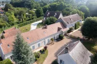 Le Clos de La Rousseliere فنادق في Chisseaux