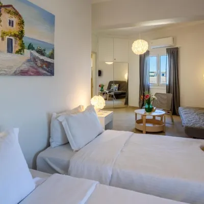 Hotel Bretagne Hotels near Mon Repos Palace