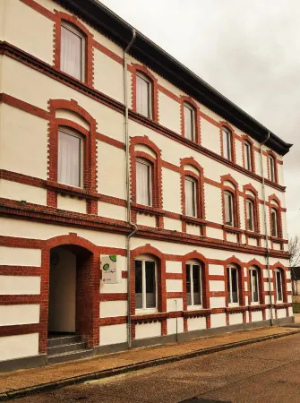 Pension am Pollingpark Отели в г. Лепс