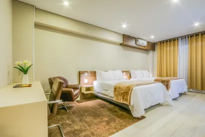 Tri酒店拉傑亞多