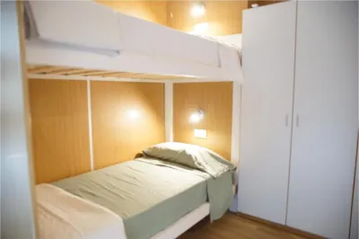 Aiora Hostel