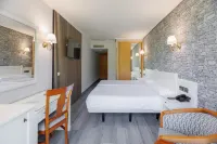 Hotel Ciudad Cangas de Onis Отели в г. 