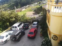 Hostal Curiñan - parking