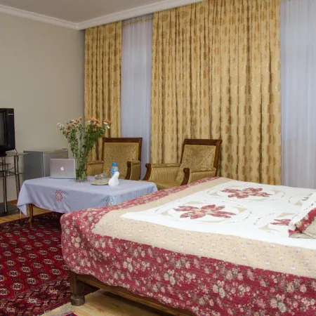 Jipek Joli Inn
