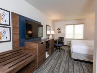 Comfort Inn & Suites Hotels in Lanark County