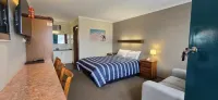 Admella Motel - Motels