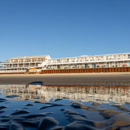 Norseman Resort on the Beach