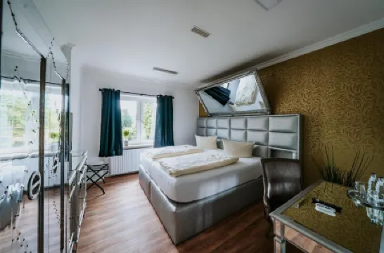 Robrooks Hotel Garni