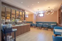 Hotel Twelve by Aycon Hotel a Prijevor