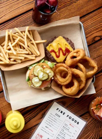 Austin Motel Отели рядом с достопримечательностью «St. Mary's Cathedral»