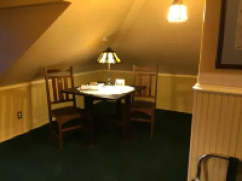 Alaska's Capital Inn Bed and Breakfast