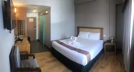 D-One Hotel