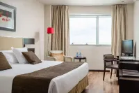 Hotel Asset Torrejón - Parkplatz