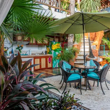 Monyoli Hotel & Boutique