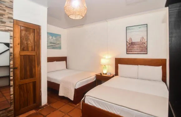 阿爾代亞普拉維達酒店