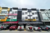 Cel Hotel