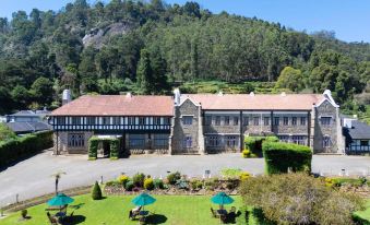 The Hill Club