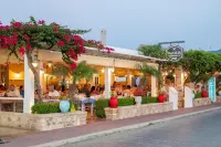 Mythos Suites Hotel Отели в г. Pserimos