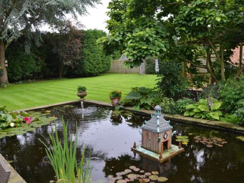 Treherne House & the Malvern Retreat