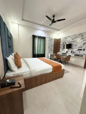 Hotel Dev Vilas , Agra