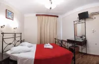 Cecil Hotel Hotels near National Library