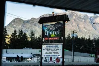 Mountain View Hope Motel - 2 Sao