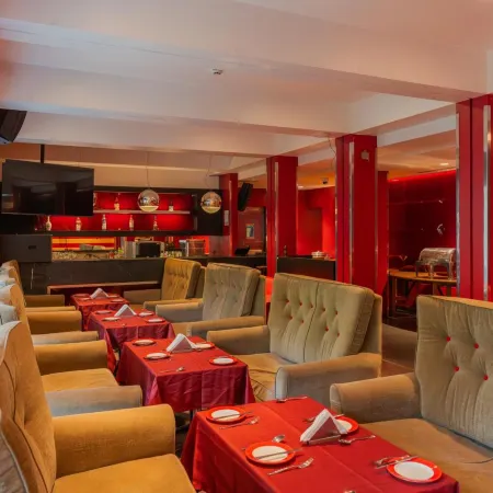 Fahrenheit Hotels & Resorts