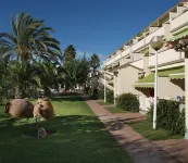 Apartamentos Estival Park
