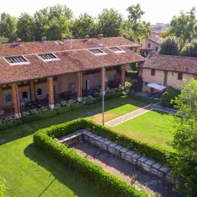 Santellone Resort Hotel Exterior