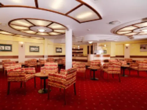 史特倫根阿爾貝波希酒店 施特倫根酒店