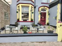 The Castleton - Bed and breakfast