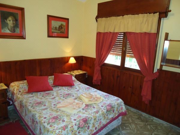Hotel El Nogal La Falda - Housity