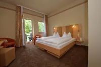 Land-Gut-Hotel Adlerbräu Hotels in Gnotzheim