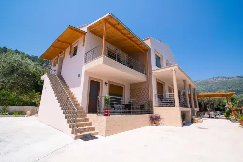 Kapsogeorgis Rooms - Homestays